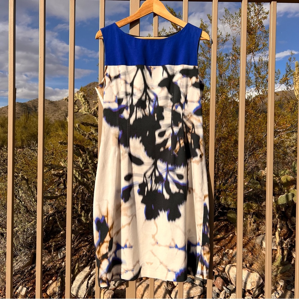 ⬇️💲Elie Tahari Sleeveless Women’s Dress 12 Multi Color